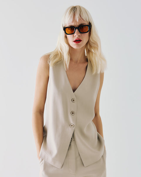 GREGE Vest