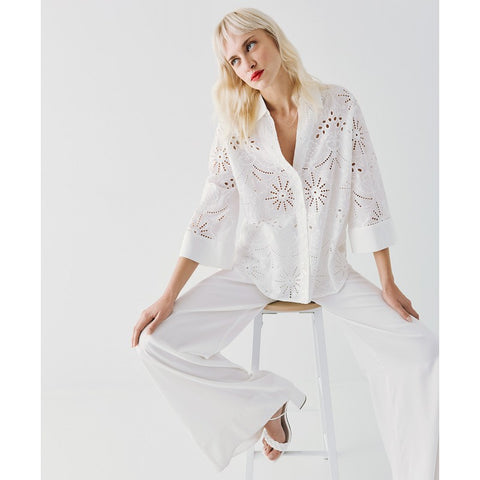 ANGLELA Broderie Shirt