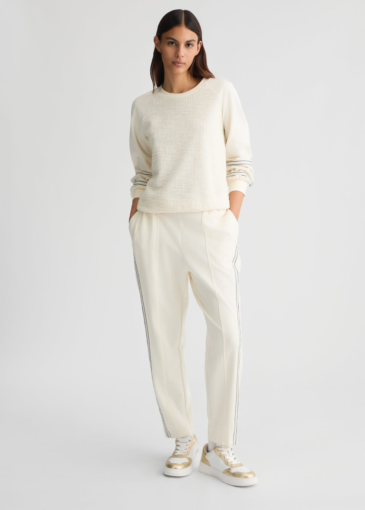 BOUCLE Jogger Pants
