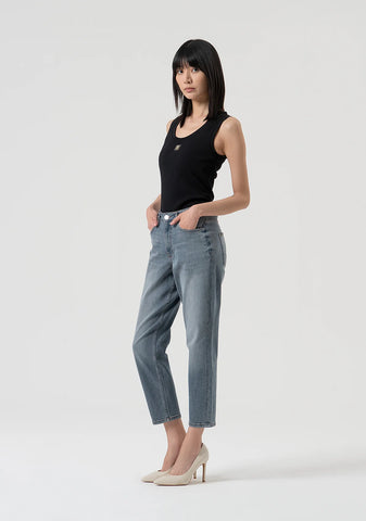 STONEWASH Mom Fit Jeans