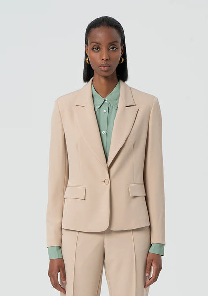 CLASSIC Beige Blazer